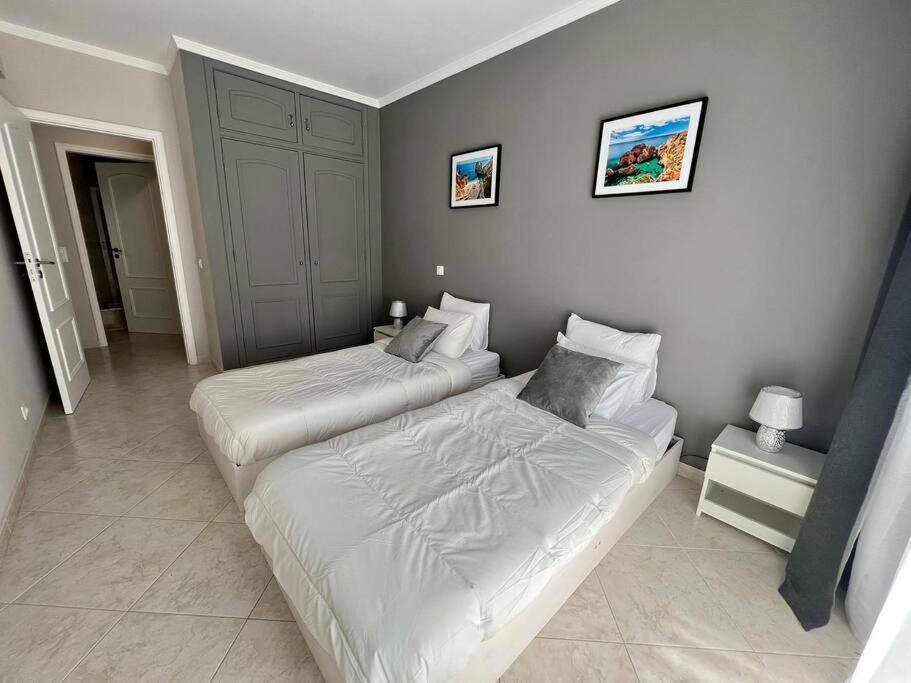 Luxury Modern Beach Apartment กัวเตย์รา ภายนอก รูปภาพ