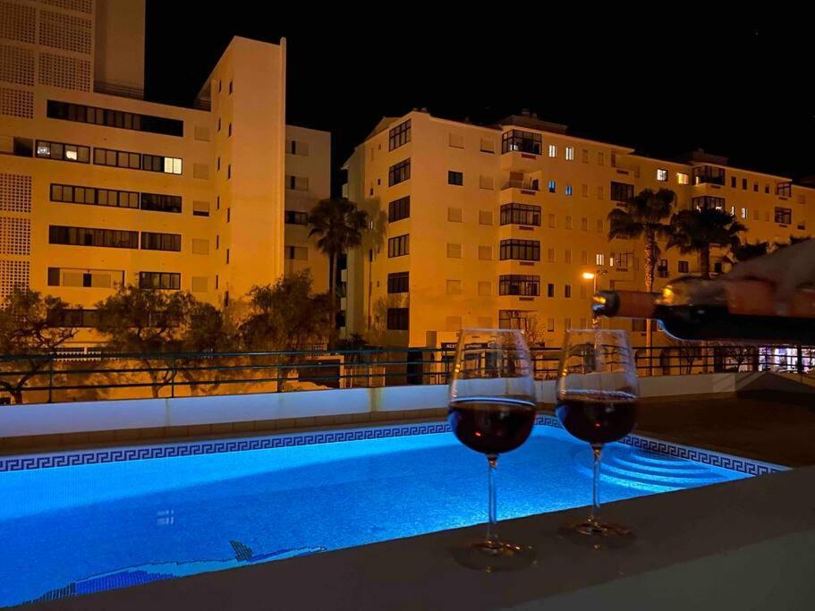 Luxury Modern Beach Apartment กัวเตย์รา ภายนอก รูปภาพ